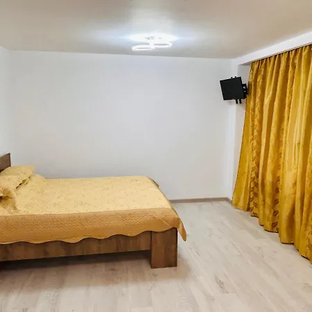 Apartment Modern Studio Near The Old Town Center, Subway, Park And Mall Bucharest